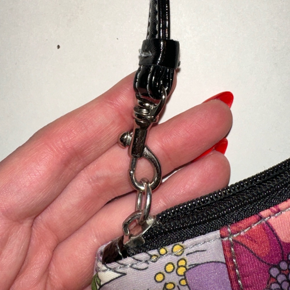 Wristlet - Picture 5 of 8